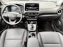Hyundai Kona 1.6 GDI HEV Premium / Dealer Onderhouden / Trekhaak /  Apple Carplay/Android Auto / Clima / Leder / Keyless / Krell Audio / Camera / Bluetooth / Stoelverwarming + Verkoeling / Stuurverwarming /