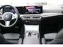 BMW 3-Serie 3-Serie TOURING 330e 292PK XDRIVE HIGH EXECUTIVE M-SPORT AUTOMAAT / NAVI / LEDER / CLIMA / PDC / 18" LMV / CAMERA / HUD / PANO. DAK / KEYLESS / FULL-LED / WINTERPAKKET / NIEUWSTAAT !!