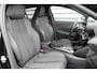 Peugeot e-208 EV 136PK GT PACK AUTOMAAT / NAVI / LEDER / CLIMA / PDC / 17" LMV / CAMERA / KEYLESS / I-COCKPIT / FULL-LED / 1E EIGENAAR !!
