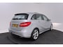 Mercedes-Benz B-klasse 180 Ambition Comfort | Trekhaak | Panoramadak | Org NL | Camera | Navigatie |