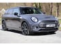 MINI Clubman Cooper S Chili 2 I City I HUD | Elektr. schuif/kanteldak | Harman Kardon | Driv ass | Adaptieve LED | Camera | 20" | Memory I clima | Parkeerassistent I DAB I MINI Connected XL, Etc.