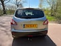 Nissan Qashqai 1.6 Connect Edition / Navi / Pano / Camera / Nap / Apk / lm