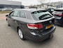 Toyota Avensis Wagon 1.8 VVTi Business AUTOMAAT CRUISE CAMERA TREKHAAK