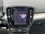 Volvo XC40 2.0 B4 B4 Plus Dark|Stuur-stoel Voorruitverwarm|Blis| Trekhaak| 1e Eigenaar| Rijklaarprijs incl garantie
