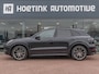 Porsche Cayenne 3.0 E-Hybrid | Sport design | Bose | Dealer onderhouden | Apple CarPlay & Android auto