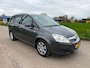 Opel Zafira 2.2 Cosmo 7-Pers./Airco/Navi/ Apk 02-2027