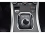 Land Rover Range Rover Evoque 240pk Si4 SE 9-traps Automaat | Navigatie | Camera | Panorama dak | Lederen Bekleding | Airconditioning ECC | Trekhaak | Max aanhangergewicht 1800kg!! | Cruise Control | Elektrisch verstelbare Voorstoel | Zeer Compleet!!!