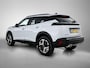 Peugeot 2008 SUV Allure Hybrid 145pk Automaat | Lage kilometerstand! | Navigatie | Camera v+a | Climate Control | Adaptieve Cruise Control | Parkeersensoren v+a | Keyless | Dodehoeksensor | Draadloze Apple Carplay / Android Auto | Digitaal instrumentenpaneel | DAB+ radio | Led koplampen | Donker getint glas | 17" lichtmetalen velgen |