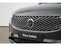 Volvo XC90 T8 Plug-in hybrid AWD Ultra Bright | Luchtvering | Adaptive Cruise & Pilot Assist | Massagefunctie voorstoelen | Gelamineerde ruiten rondom |