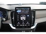 Volvo XC90 T8 Plug-in hybrid AWD Ultra Bright | Luchtvering | Adaptive Cruise & Pilot Assist | Massagefunctie voorstoelen | Gelamineerde ruiten rondom |