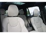 Volvo XC90 T8 Plug-in hybrid AWD Ultra Bright | Luchtvering | Adaptive Cruise & Pilot Assist | Massagefunctie voorstoelen | Gelamineerde ruiten rondom |