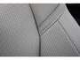 Volvo XC90 T8 Plug-in hybrid AWD Ultra Bright | Luchtvering | Adaptive Cruise & Pilot Assist | Massagefunctie voorstoelen | Gelamineerde ruiten rondom |