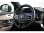Volvo XC90 T8 Plug-in hybrid AWD Ultra Bright | Luchtvering | Adaptive Cruise & Pilot Assist | Massagefunctie voorstoelen | Gelamineerde ruiten rondom |