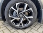 Toyota C-HR / C-HR+ 1.8 HYBRID EXECUTIVE BI-TONE STOELVERW PARK-SENSOREN BLIND-SPOT JBL-AUDIO AD-CRUISE KEYLESS DAB+ LMV CAMERA