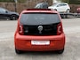 Volkswagen Up! 1.0 groove up! CRUISE PANO PARK.SENS. NW APK