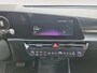 Kia Niro EV DynamicLine 64.8 kWh | Trekhaak | Navigatie | Climate control | Camera | Apple Carplay / Android Auto | Adaptieve cruise control |