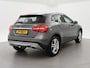 Mercedes-Benz GLA 180 AUT. AMBITION URBAN + BI-XENON | NAVIGATIE | ORIG. NL | SPORTSTOELEN | 18 INCH