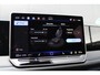 Volkswagen Tiguan 1.5 eTSI R-Line Edition - IQ Light - Stoel/Stuurverwarming - Wegklapbare Trekhaak - Massage Stoel - Keyless - Dodehoek - Rijklaar