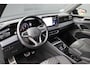 Volkswagen Tiguan 1.5 eTSI R-Line Edition - IQ Light - Stoel/Stuurverwarming - Wegklapbare Trekhaak - Massage Stoel - Keyless - Dodehoek - Rijklaar