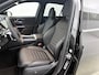 Mercedes-Benz GLC 300e 4MATIC Business Solution AMG | Premium | Nightpakket | Trekhaak | 20 inch vijfspaaks AMG-velgen | Smartphone-integratie | 360° camera | Sfeerverlichting |