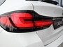 BMW 5-Serie Touring 530e High Executive M-Sport | Pano | Laser Led | Nappa Mokka Leder | H&K | Head-Up | Softclose | Memory | Ambilight | Carplay | Stoelverwarming voor & achter | Trekhaak | Stuurwielverwarming | Camera | SOH 92%