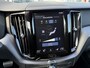 Volvo XC60 B5 263PK R-Design| Pano| Camera| H&K Sound| Trekhaak| HUD| 22''i