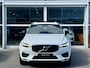 Volvo XC60 B5 263PK R-Design| Pano| Camera| H&K Sound| Trekhaak| HUD| 22''i