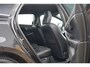 Volvo V40 1.5 T3 Momentum AUT | Onyx Black Metallic | Alcantara/Camera/Navi/Cruise/Full-LED