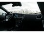 Volvo V40 1.5 T3 Momentum AUT | Onyx Black Metallic | Alcantara/Camera/Navi/Cruise/Full-LED