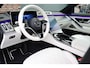 Mercedes-Benz S-klasse 450 e Lang 'Manufaktur' | Achterasbesturing | Chauffeurspakket | Distronic+ | Zonweringspakket | Massage | Stoelventilatie | HUD | 3D-Display | MBUX Tablet | Exclusief Leder | Vlakkenverwarming |