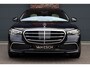 Mercedes-Benz S-klasse 450 e Lang 'Manufaktur' | Achterasbesturing | Chauffeurspakket | Distronic+ | Zonweringspakket | Massage | Stoelventilatie | HUD | 3D-Display | MBUX Tablet | Exclusief Leder | Vlakkenverwarming |