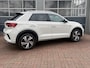 Volkswagen T-Roc 1.5 TSI R-Line Bj 2024 km 24.000 Nap 1e eigen Dealer onderhouden 150pk