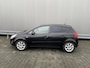 Opel Corsa 1.4-16V Cosmo 127Dkm.NAP, A/C, CC, Stoelvw, Stuurvw, Navi, LM, Afn.Trekh, nw. APK – Inruil Mogelijk –