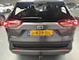 Toyota RAV4 2.5 Hybrid AWD Executive met panodak, Trekhaak, treeplanken, full option!