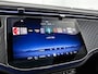 Mercedes-Benz E-klasse Estate 300 e Business Solution AMG | Winterpakket | Nightpakket | Comfortpakket Plus | Trekhaak | Panoramaschuifdak | Head-up display | Sierelement in openporig zwart essenhout met Mercedes - Benz patroon |