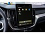 Volvo XC60 2.0 T6 Plug-in hybrid AWD Essential | Gratis Trekhaak | Adaptieve Cruise Control | Park assist | Getint Glas | Leder | Driver assist | Stoel- / stuurwielverwarming | All Season banden |