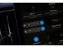 Volvo XC60 2.0 T6 Plug-in hybrid AWD Essential | Gratis Trekhaak | Adaptieve Cruise Control | Park assist | Getint Glas | Leder | Driver assist | Stoel- / stuurwielverwarming | All Season banden |