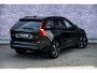 Volvo XC60 2.0 T6 Plug-in hybrid AWD Essential | Gratis Trekhaak | Adaptieve Cruise Control | Park assist | Getint Glas | Leder | Driver assist | Stoel- / stuurwielverwarming | All Season banden |