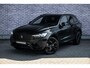 Volvo XC60 2.0 T6 Plug-in hybrid AWD Plus Black Edition | 360 camera | Gratis Trekhaak | Schuif- / Kanteldak | Head Up display | Getint glas | Adaptive Cruise Control |
