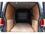Volkswagen Transporter 2.0 TDI L2H1 30 PB Edition Camera, Cruise, Carplay, 150pk, Automaat, Multimedia, Airco, sensoren, Uniek!