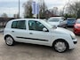 Renault Clio 1.6-16V Privilège / AUTOMAAT / 5-DEURS / APK GELDIG T/M 03-04-2027