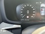 Volvo V60 2.0 B3 Inscription | Head-up Display | Panoramadak | Trekhaak | 360 Graden Camera | Harman Kardon Audio | Lederen Bekleding | Elektrisch Verstelbare Stoel | Keyless Entry | Elektrische Achterklep | BLIS | Navigatie