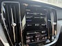 Volvo V60 2.0 B3 Inscription | Head-up Display | Panoramadak | Trekhaak | 360 Graden Camera | Harman Kardon Audio | Lederen Bekleding | Elektrisch Verstelbare Stoel | Keyless Entry | Elektrische Achterklep | BLIS | Navigatie
