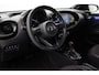 Toyota Aygo X 1.0 VVT-i S-CVT Premium | Parkeersensoren | Stoelverwarming | Camera | Adaptive cruise | Apple Carplay / Android Auto | Keyless