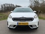 Kia Niro Hybrid 1.6 GDi ExecutiveLine / Automaat / Airco / Navi / Camera / Elektrische Voorstoel + Verwarming / Leder / Trekhaak