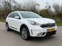 Kia Niro Hybrid 1.6 GDi ExecutiveLine / Automaat / Airco / Navi / Camera / Elektrische Voorstoel + Verwarming / Leder / Trekhaak