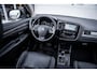 Mitsubishi Outlander 2.0 Instyle 7-pers|Schuifdak|Leder|Trekhaak|Elek.a-klep|Camera|Rockford-Fosgate|2e-eig.