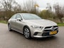 Mercedes-Benz A-klasse 180 Business Solution/ NL Auto /Automaat / Airco / Navi / Camera / Leder Elektrische Voorstoel / Schuifdak