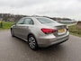 Mercedes-Benz A-klasse 180 Business Solution/ NL Auto /Automaat / Airco / Navi / Camera / Leder Elektrische Voorstoel / Schuifdak