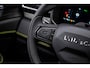 Lynk & Co 01 1.5 More | Adaptieve Cruise Control | Dodehoekdetectie | Panoramadak | Stoelverwarming | Stuurverwarming | Infinity Premium Audio Systeem| Apple Carplay/Android Auto | 360 graden Camera | 15,4 inch middendisplay | Elektrisch/Schuifkanteldak | 20 inch lichtmetalen velgen | Lederen bekleding | Elektrisch bedienbare achterklep